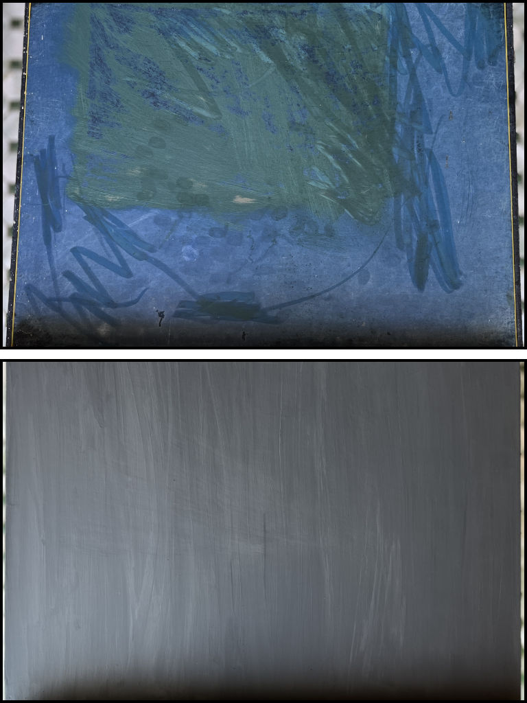 黒板を塗りなおした